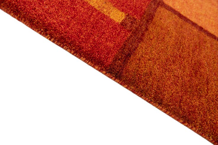 Detail image of 5' 6 x 8' Hand Knotted Gabbeh Wool Rug