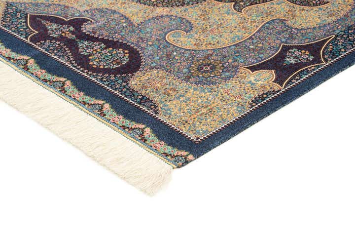 4' 9 x 7' 5 Ghom Design Rug