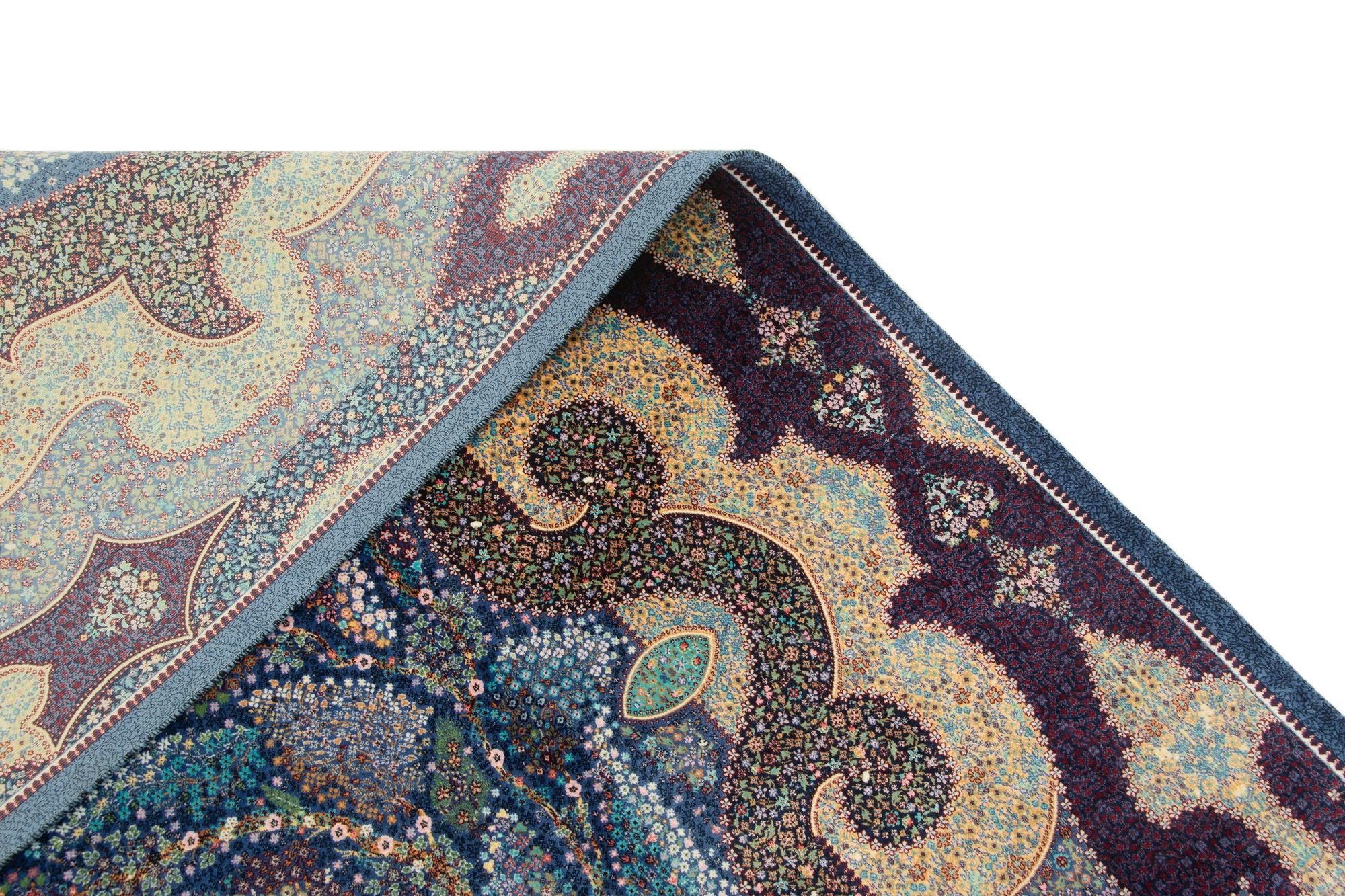 4' 9 x 7' 5 Ghom Design Rug