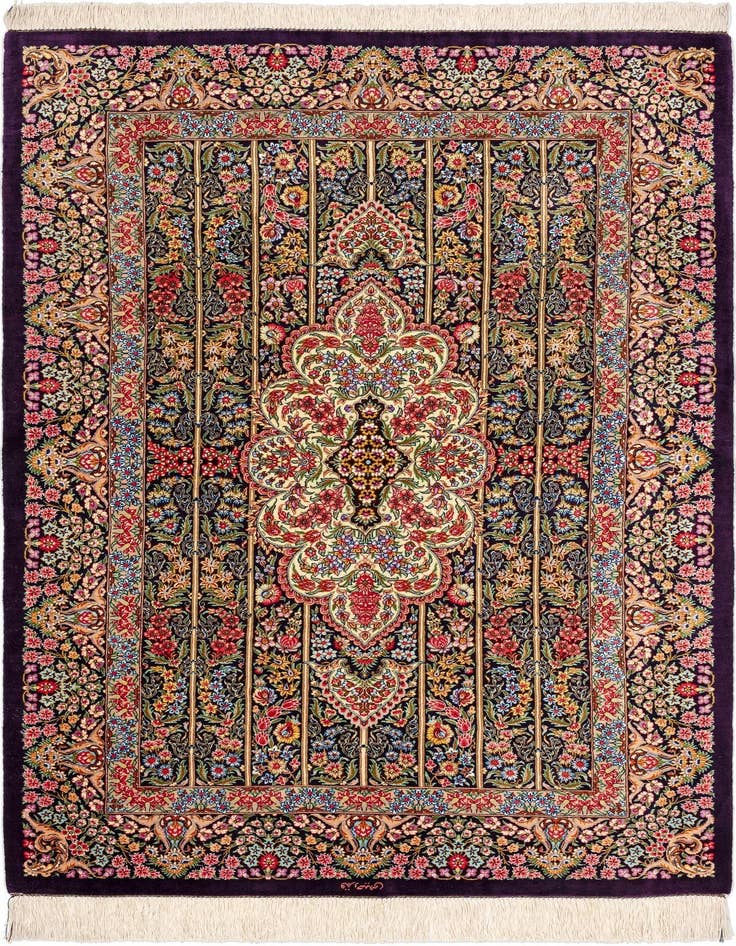 Detail image of 3' 3 x 4' 10 Ghom Silk Rug