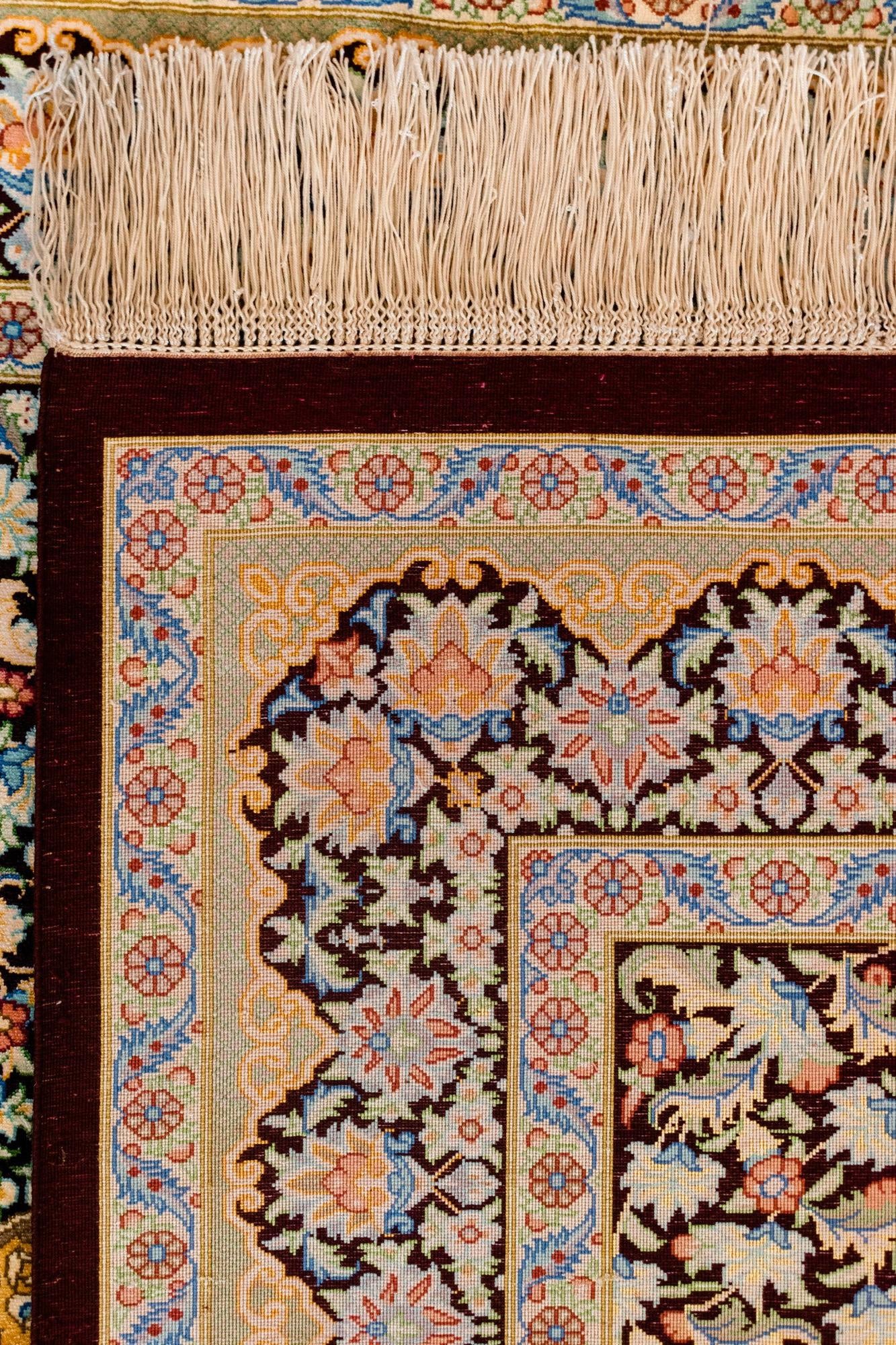 3' 4 x 4' 10 Ghom Silk Rug