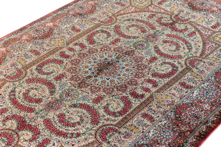 Detailansicht von 100cm x 150cm Ghom Silk Teppich
