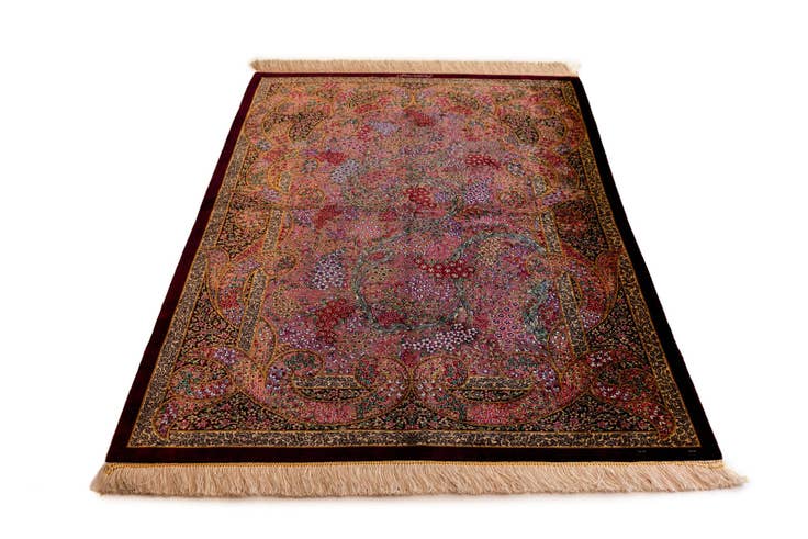 Detail image of 3' 3 x 4' 9 Ghom Silk Rug
