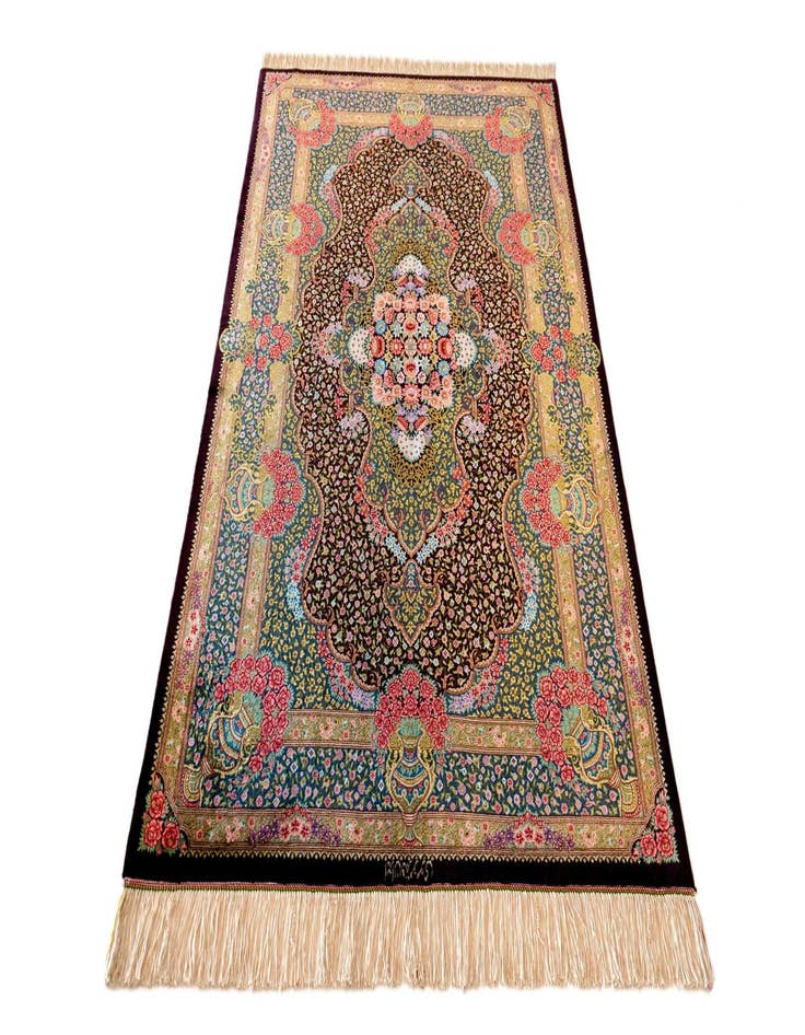 Detail image of 3' 3 x 5' 1 Ghom Silk Rug