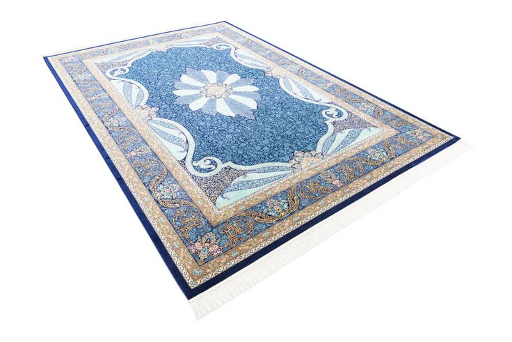 Detail image of 6' 7 x 9' 10 Glarus Rug