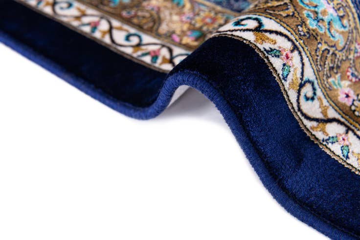 Detail image of 6' 7 x 9' 10 Glarus Rug