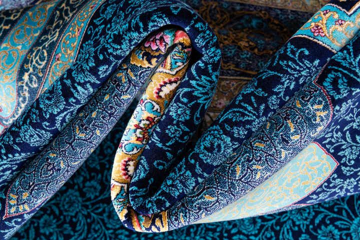 6' 7 x 9' 10 Glarus Rug