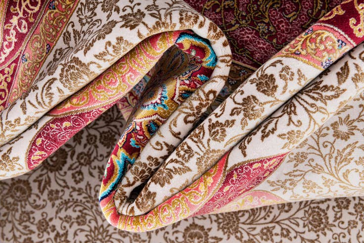 Detail image of 6' 7 x 9' 10 Glarus Rug