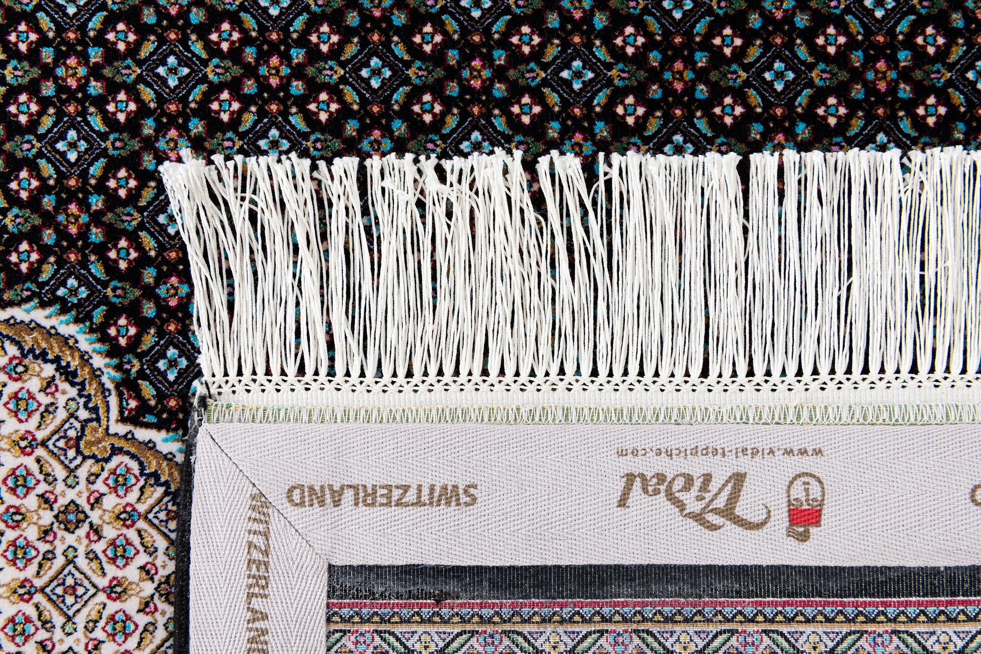 6' 7 x 9' 10 Glarus Rug