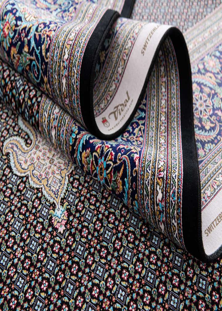 6' 7 x 9' 10 Glarus Rug