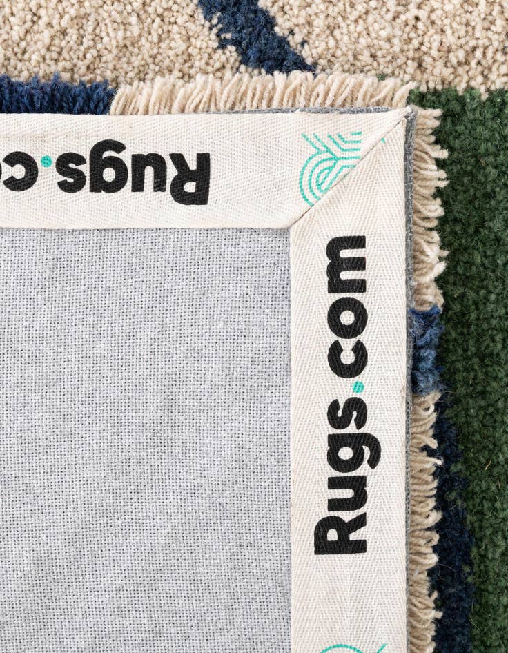 Detail image of 3' 3 x 5' 3 Handtufted Wool Rug