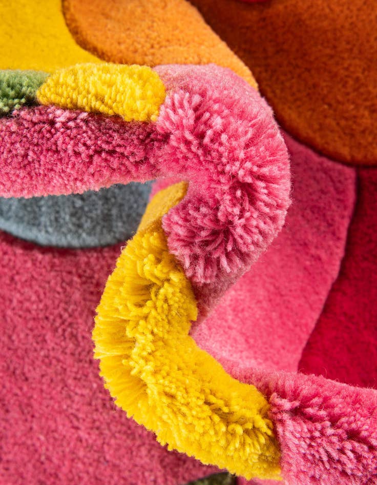 Detail image of 6' 11 x 10' Happy Rugs Fluffy Flowers Wool