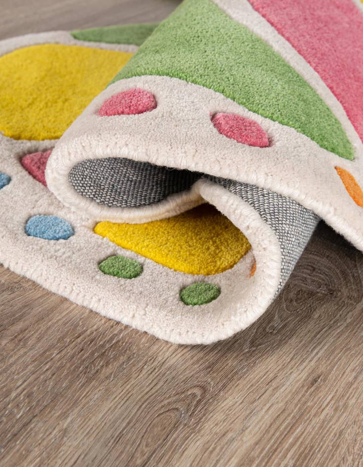Detail image of 3' 6 x 5' 3 Happy Rugs Butterfly Wool