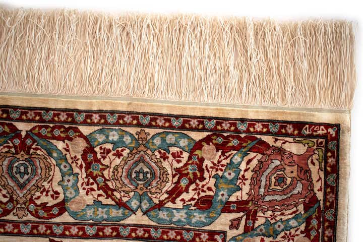 2' 2 x 3' 1 Hereke Silk Rug