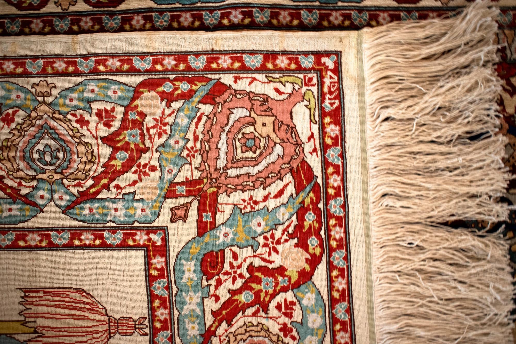 2' 2 x 3' 1 Hereke Silk Rug
