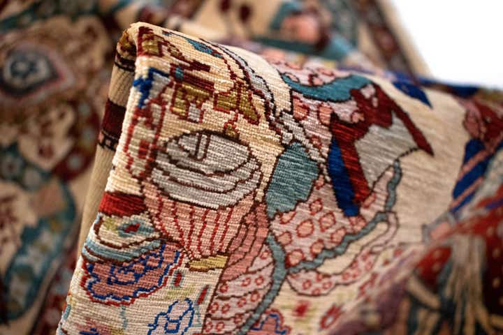 2' 2 x 3' 1 Hereke Silk Rug