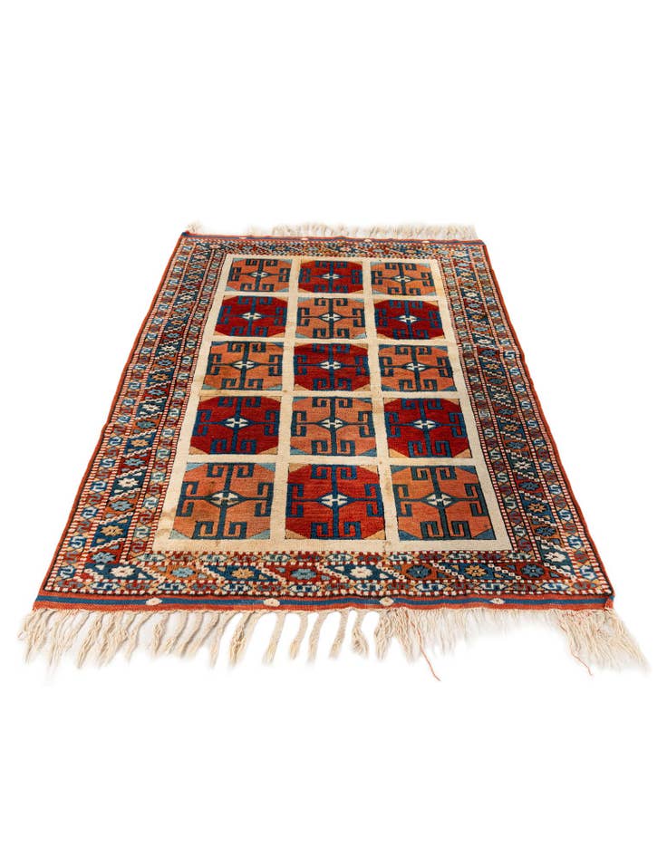 Detail image of 3' 8 x 5' 1 Hand Knotted Heriz Wool Rug