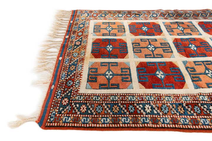3' 8 x 5' 1 Hand Knotted Heriz Wool Rug