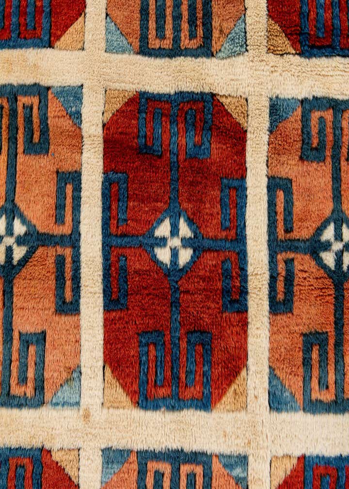 3' 8 x 5' 1 Hand Knotted Heriz Wool Rug