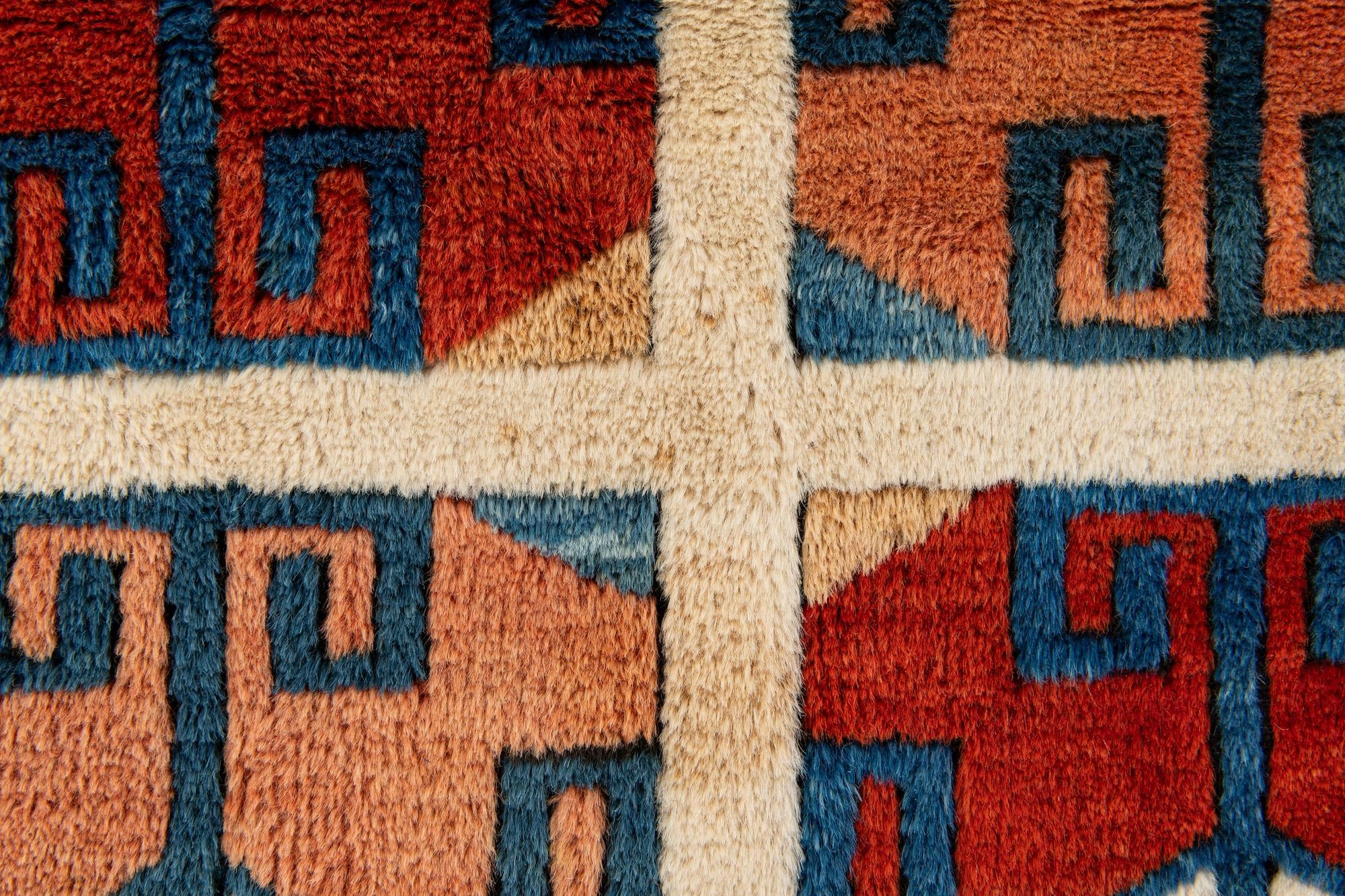 3' 8 x 5' 1 Hand Knotted Heriz Wool Rug