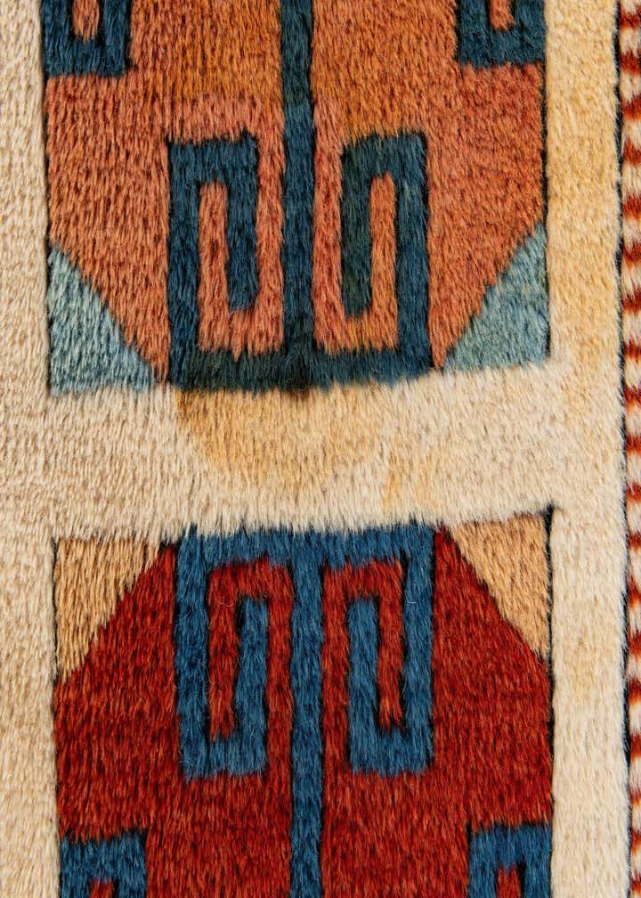 3' 8 x 5' 1 Hand Knotted Heriz Wool Rug