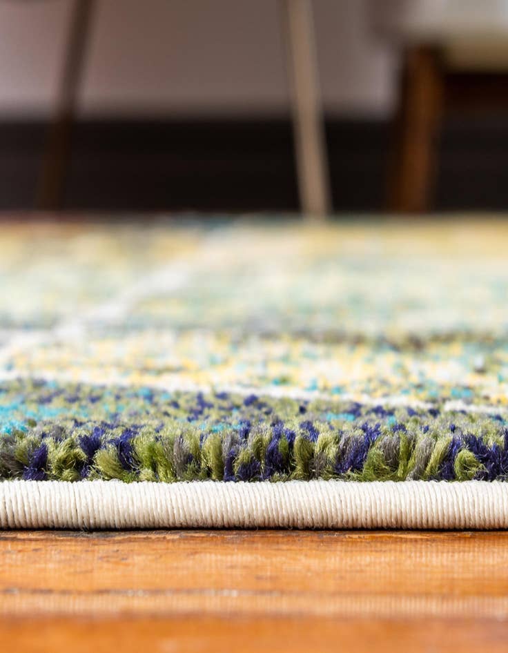Detail image of 8' x 11' Washable Hyacinth Rug