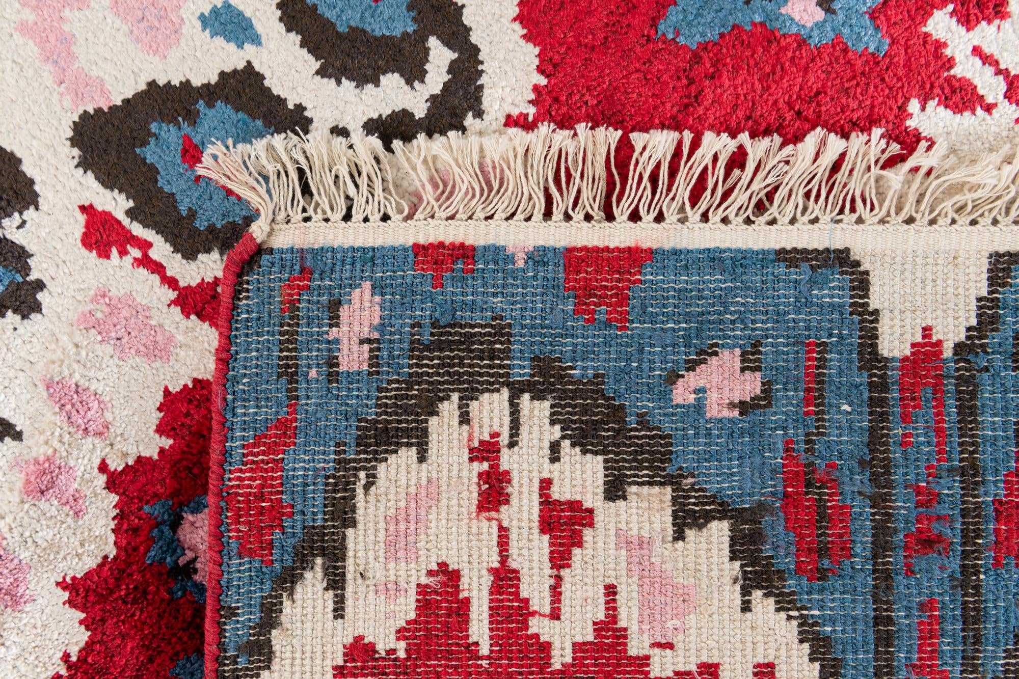 3' 4 x 4' 10 Hand Knotted Ikat Wool Rug