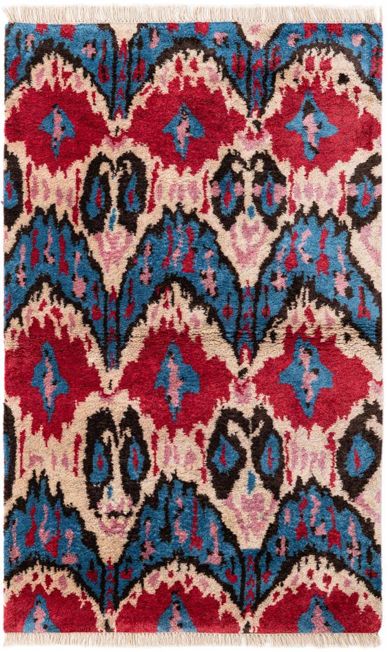 Detail image of 3' 2 x 5' 2 Hand Knotted Ikat Wool Rug