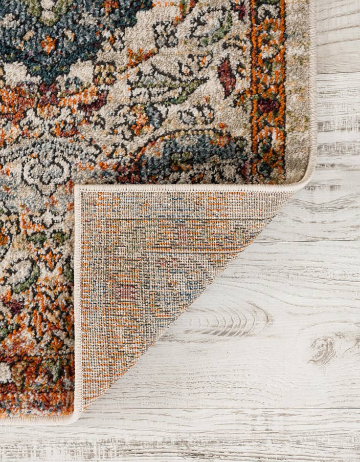 Detail image of 10' x 14' Isabella Rug