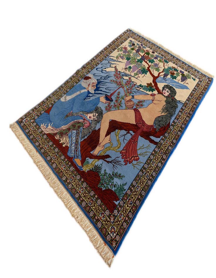 Detail image of 3' 8 x 5' 2 Isfahan Rug