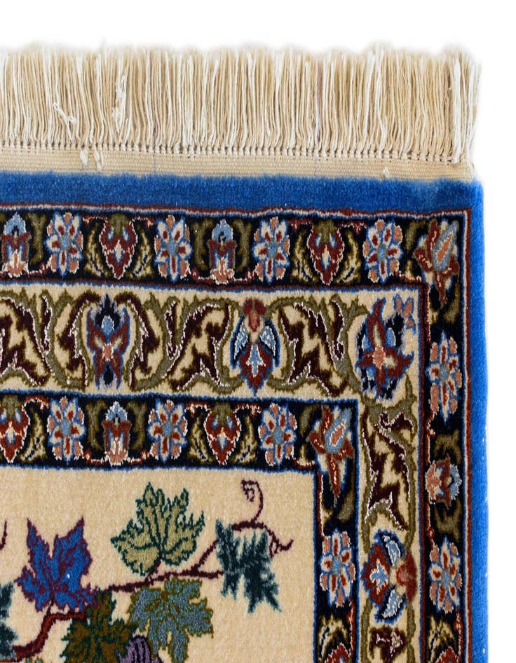 Detail image of 3' 8 x 5' 2 Isfahan Rug