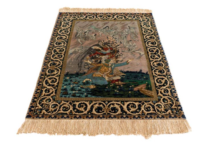 Detail image of 3' 3 x 4' 5 Isfahan Rug