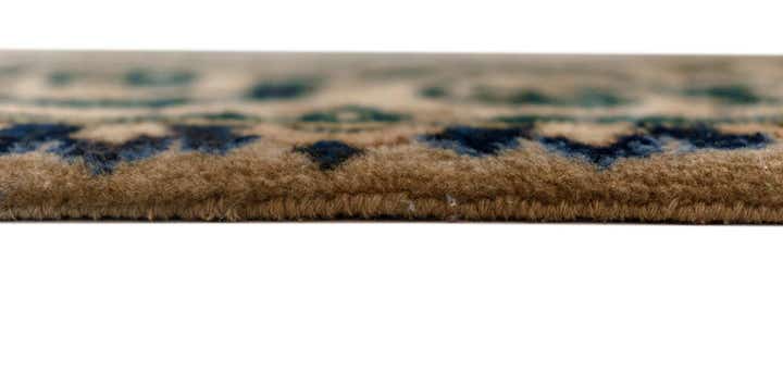 3' 3 x 4' 5 Isfahan Rug