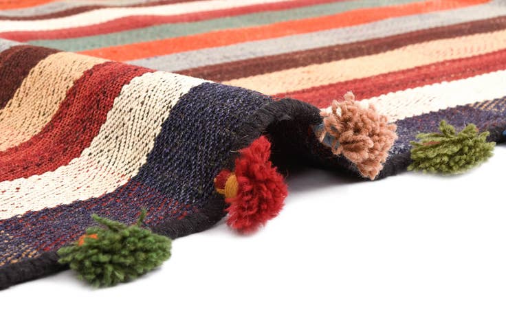 Detail image of 4' 9 x 7' 2 Jajim Rug