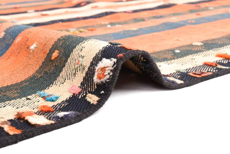 Detail image of 4' 6 x 5' 9 Jajim Rug