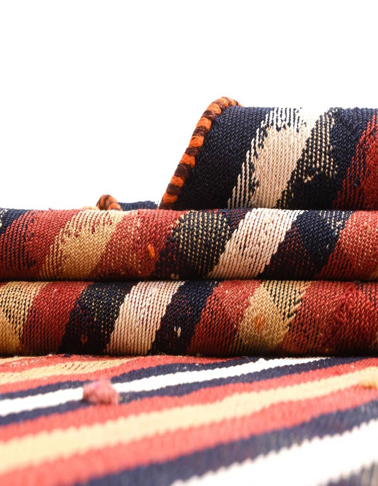 Detail image of 3' 11 x 6' 6 Jajim Rug