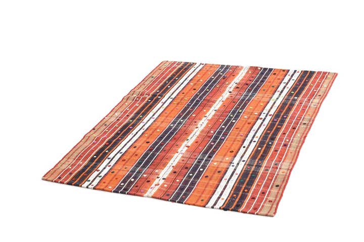 4' 5 x 5' 9 Jajim Rug