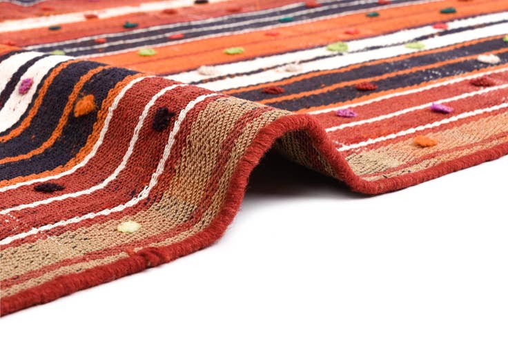 Detail image of 4' 5 x 5' 9 Jajim Rug