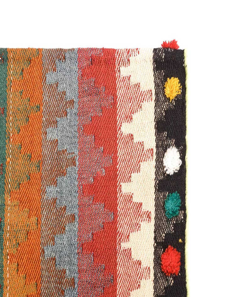 Detail image of 4' 6 x 5' 9 Jajim Rug