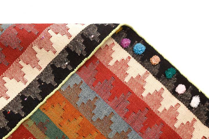 4' 6 x 5' 9 Jajim Rug