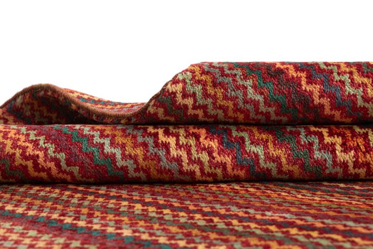 Detail image of 4' 11 x 6' 3 Juma Wool Rug