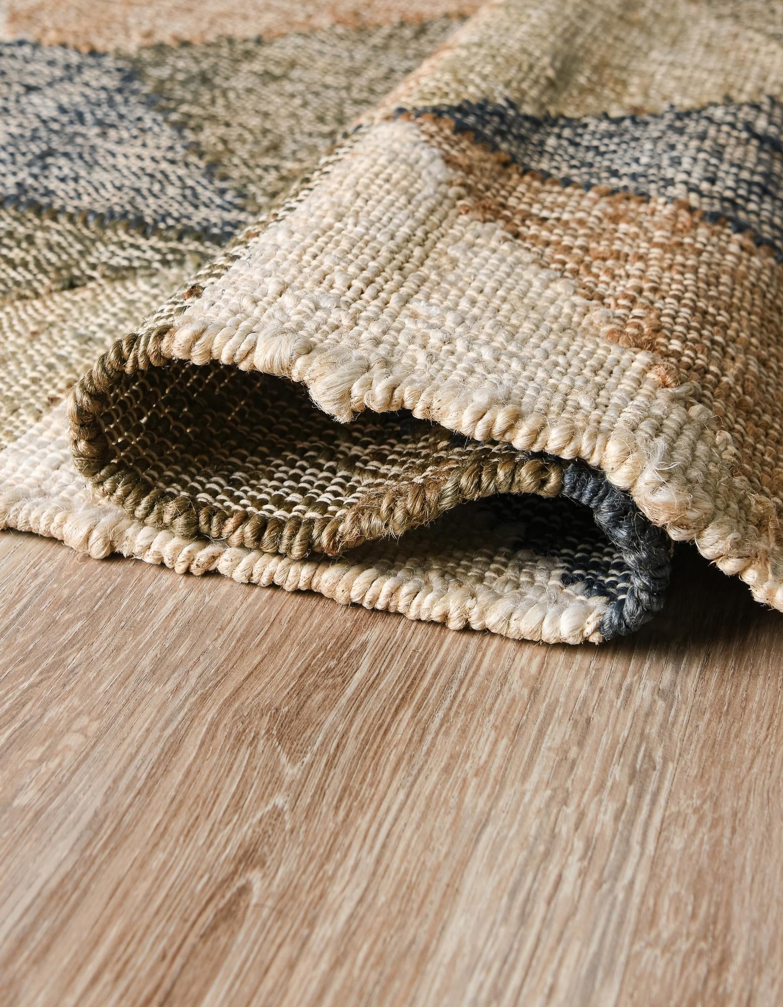 5' 1 x 8' Hand Woven Kala Handwoven Jute Rug