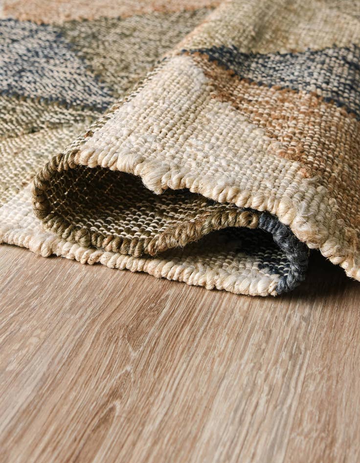 Detail image of 4' 1 x 6' 1  Hand Woven Kala Handwoven Jute Rug