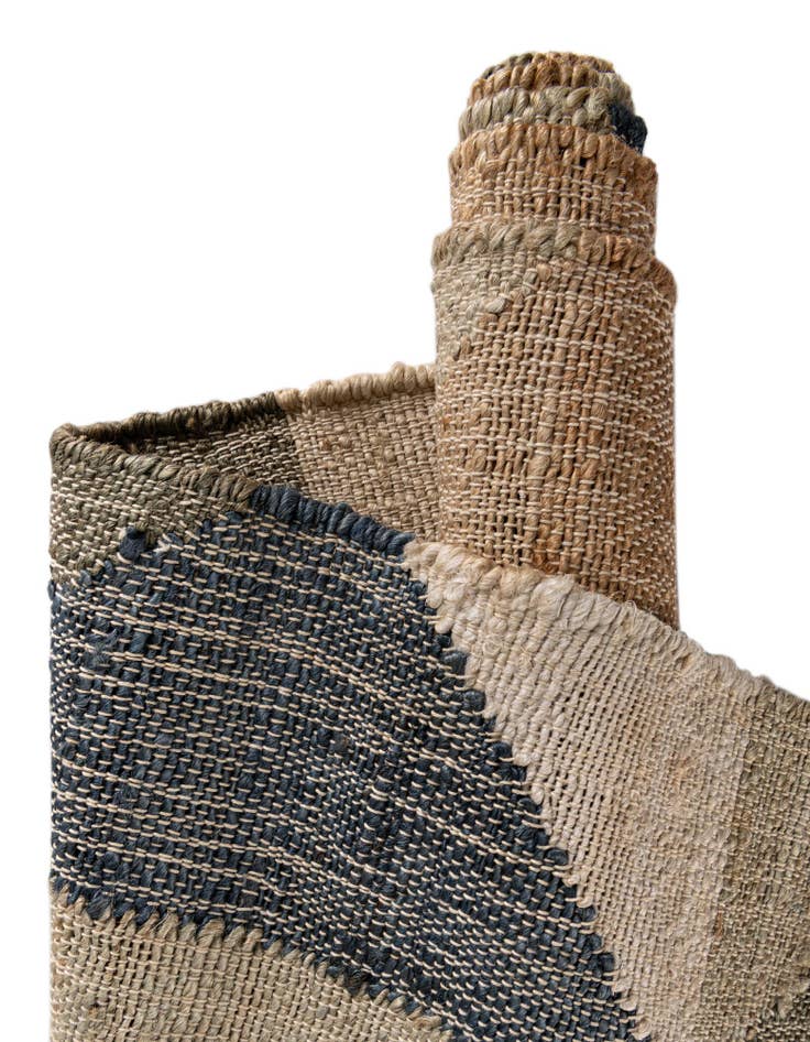 Detail image of 5' 1 x 8'  Hand Woven Kala Handwoven Jute Rug