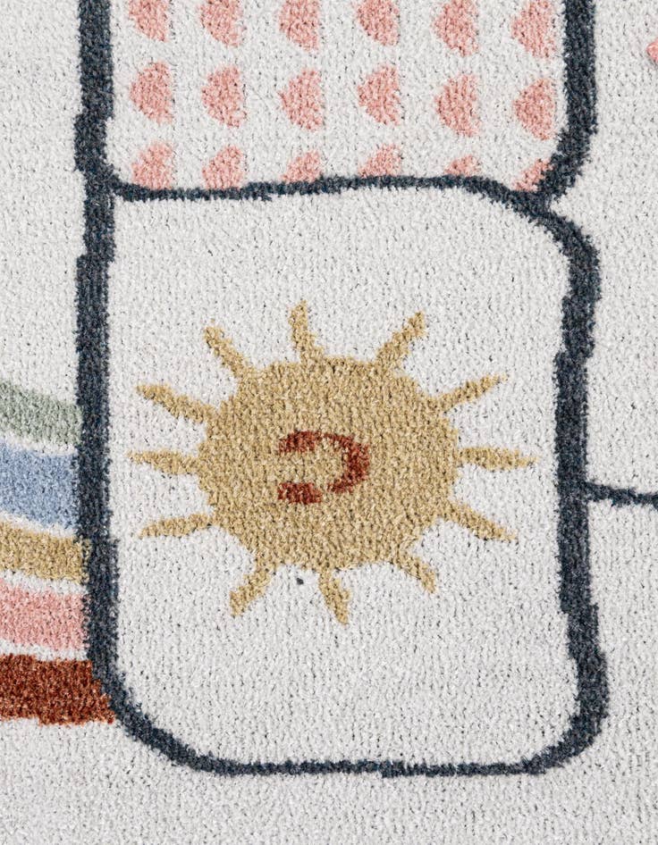 Detail image of 5' x 8' Kamala Washable Rug