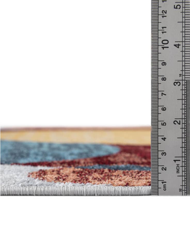 Detail image of 3' 3 x 5' 3 Kamala Washable Rug