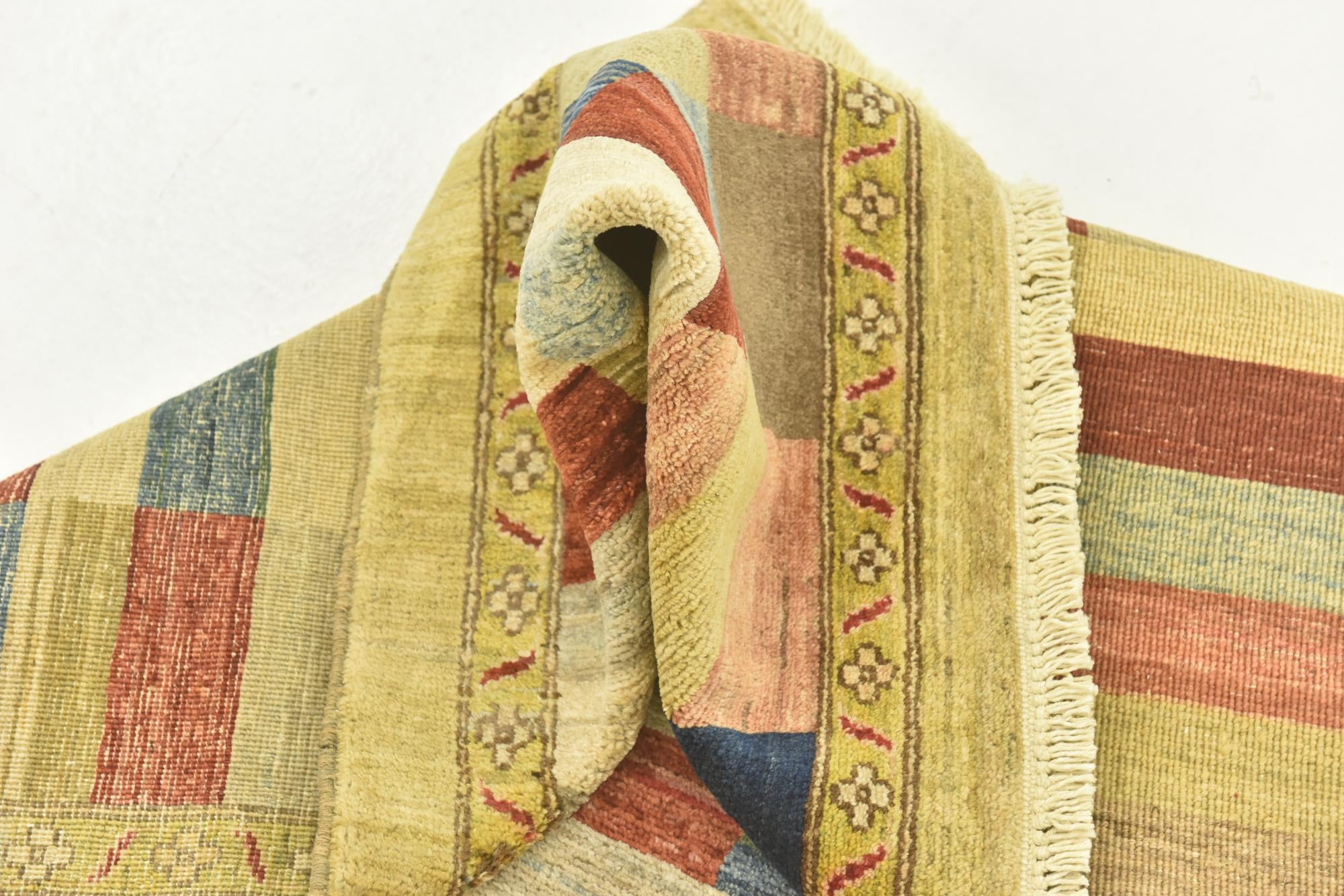 3' 4 x 5' Hand Knotted Kashkuli Gabbeh Wool Rug