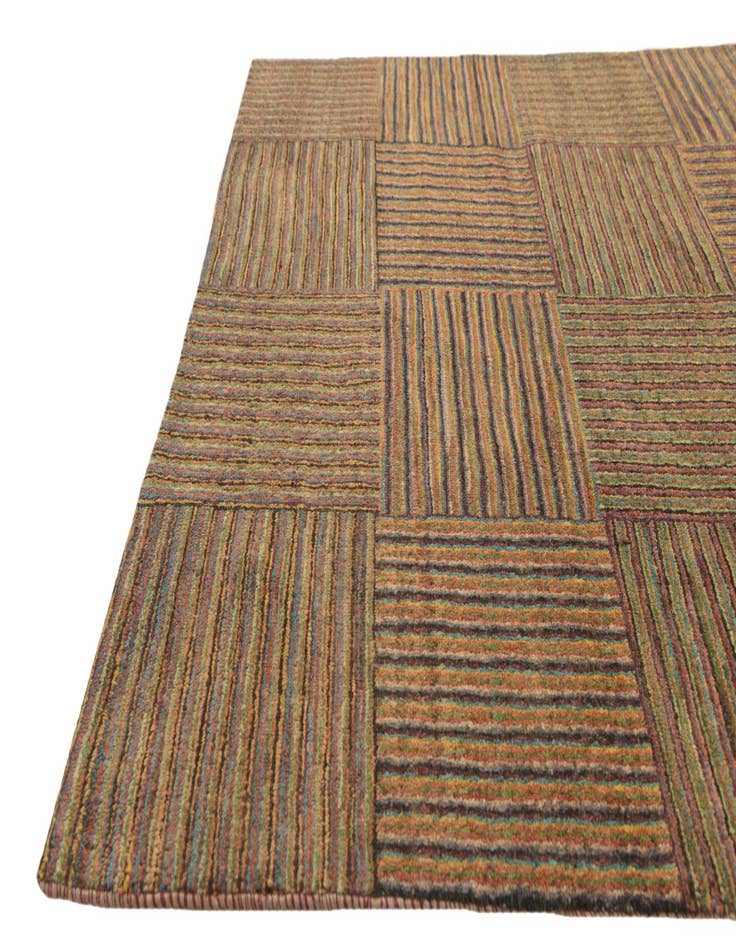 Detail image of 4' 6 x 6' 4  Hand Knotted Kashkuli Gabbeh Oriental Wool Rug