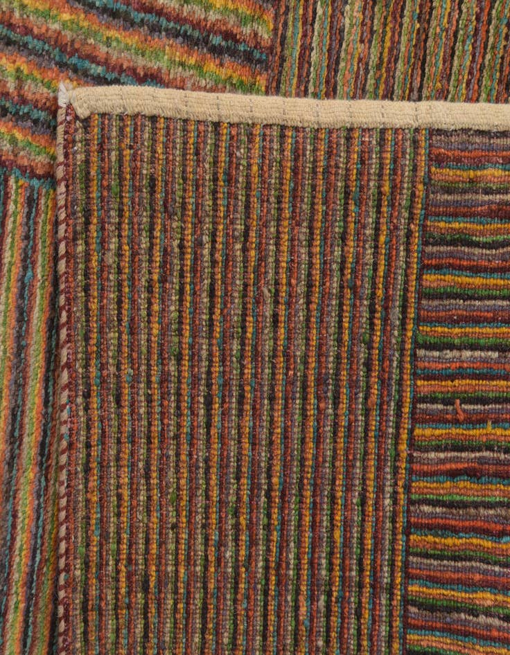 Detail image of 4' 6 x 6' 4  Hand Knotted Kashkuli Gabbeh Oriental Wool Rug