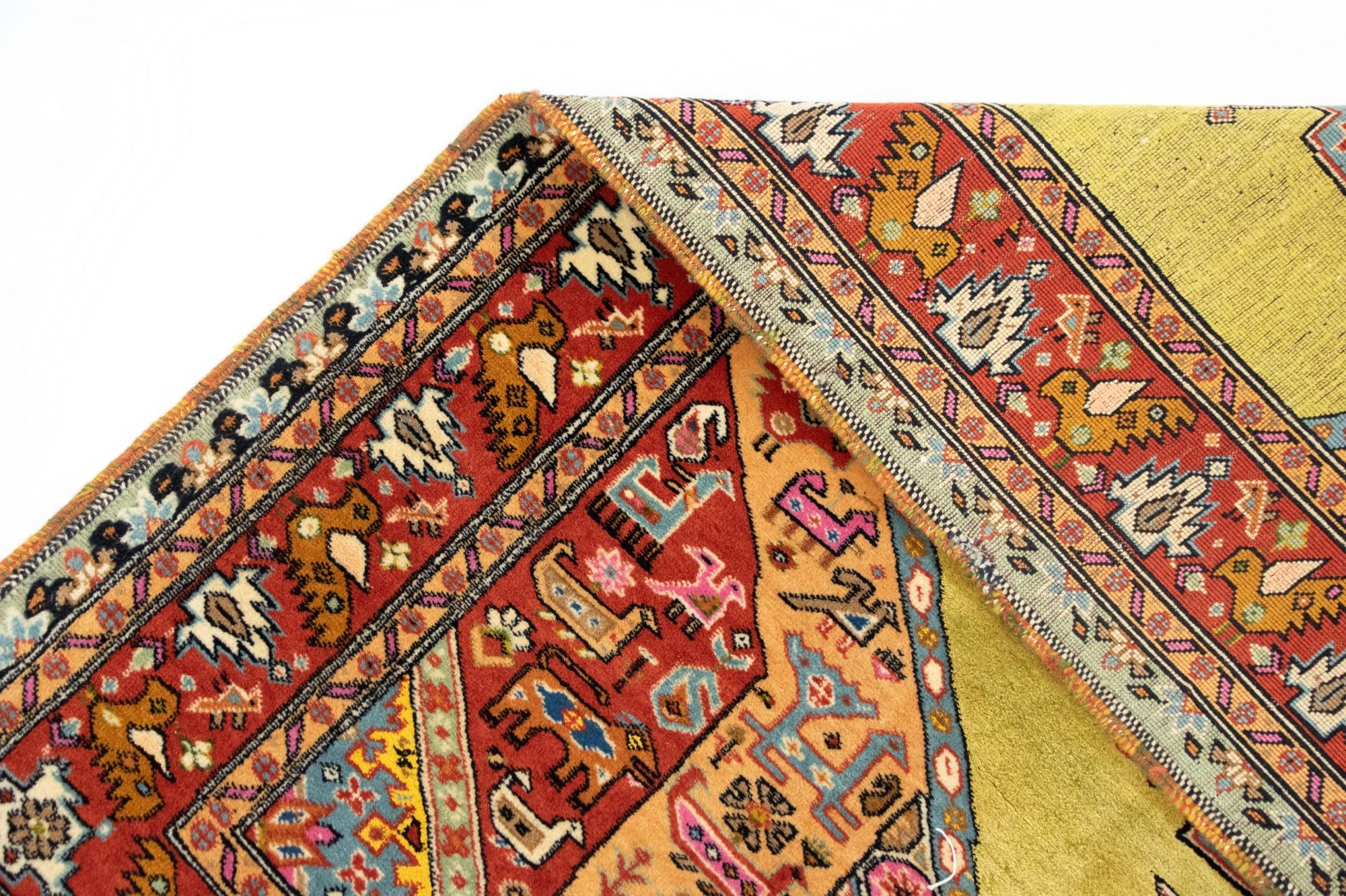 4' 9 x 6' 1 Hand Knotted Kashkuli Persian Rug